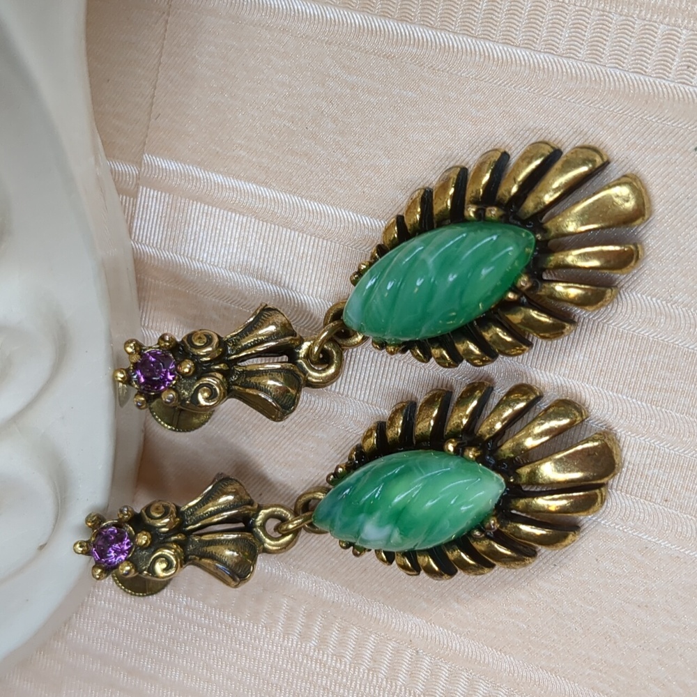 Vintage-Inspired Green Glass Drop Earrings with Gold Tone and Purple Accent